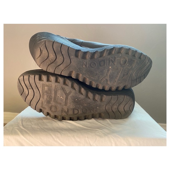 FLY London peep toe wedge - Picture 3 of 6